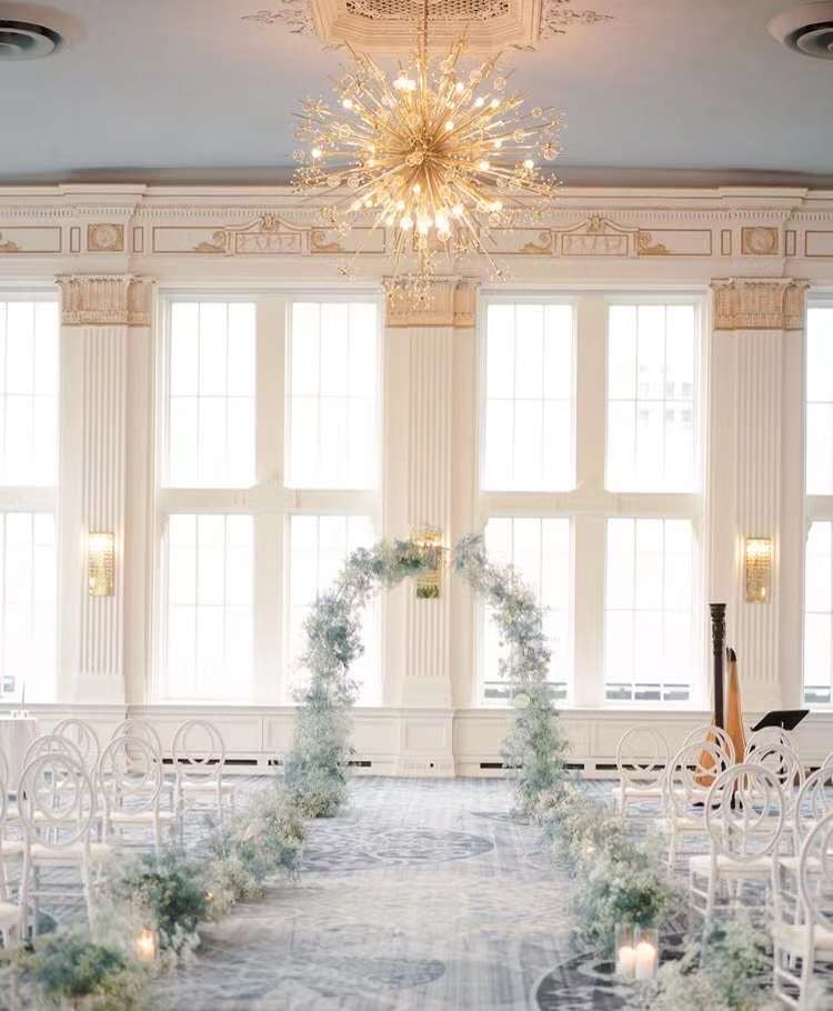 omni king hotel ceremony arch